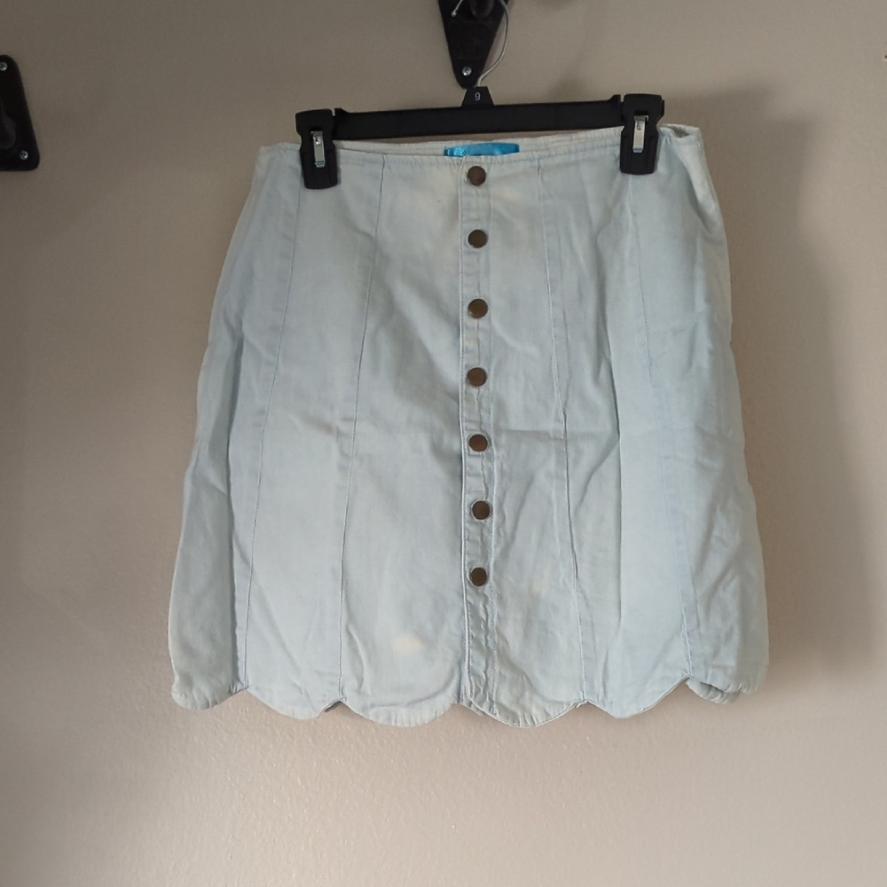 Buttons Cream Bubble Mini Skirt Casual